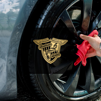 Гланц за гуми и брони Гланц за гуми и брони